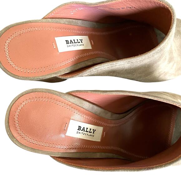 Bally Chiton Suede Cork Heeled Mules Fit Sz 6.5 Taupe Open Toe New w/ Small Flaw - Picture 4 of 12